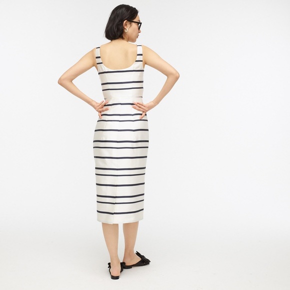 🎉HPx2🎉 J.Crew Scoopneck midi dress in jacquard stripe - Picture 9 of 9